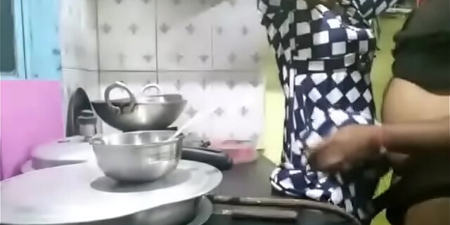 girlfriend,kitchen,sex,sister